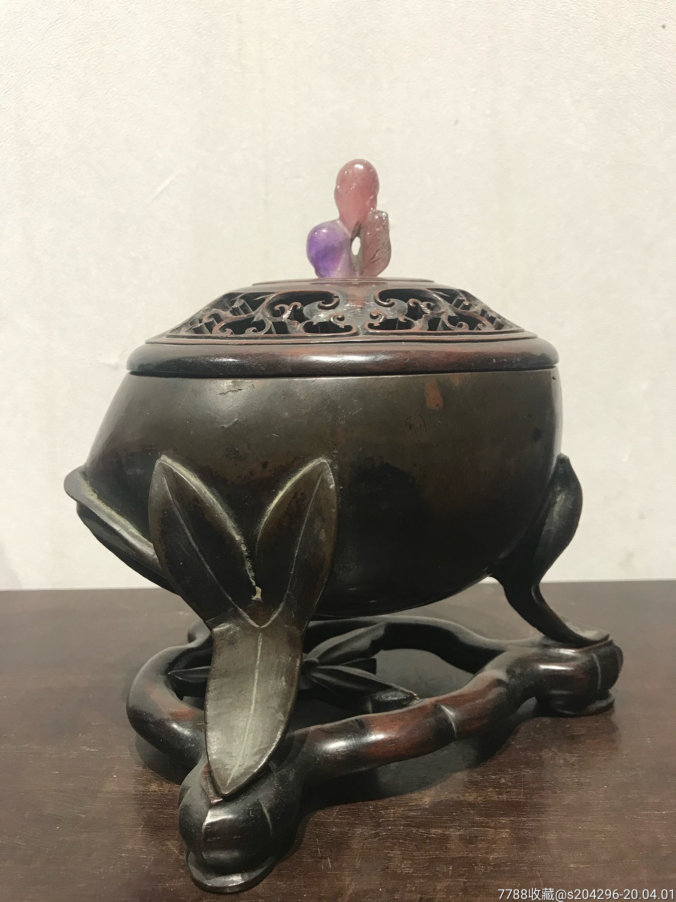 清代寿桃铜香炉