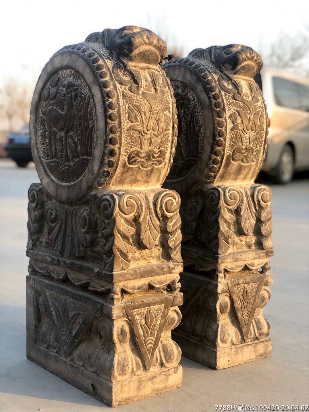 青石狮子圆鼓门墩一对.高度80,品相完好,镇宅辟邪招财进宝之寓意.2880