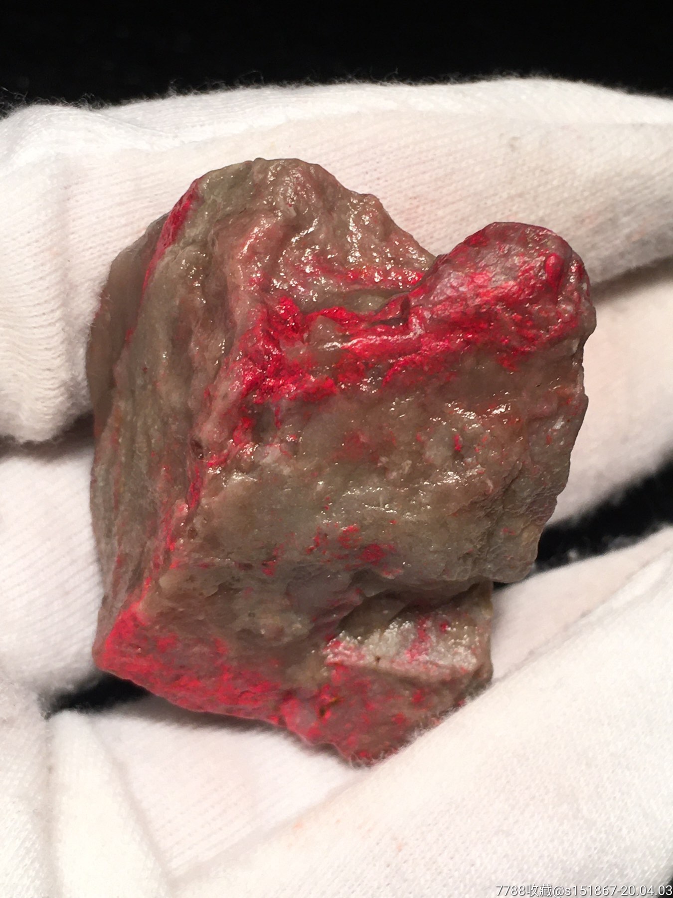 昌化鸡血石41克,血艳,血浓,可雕把件人物,硬地