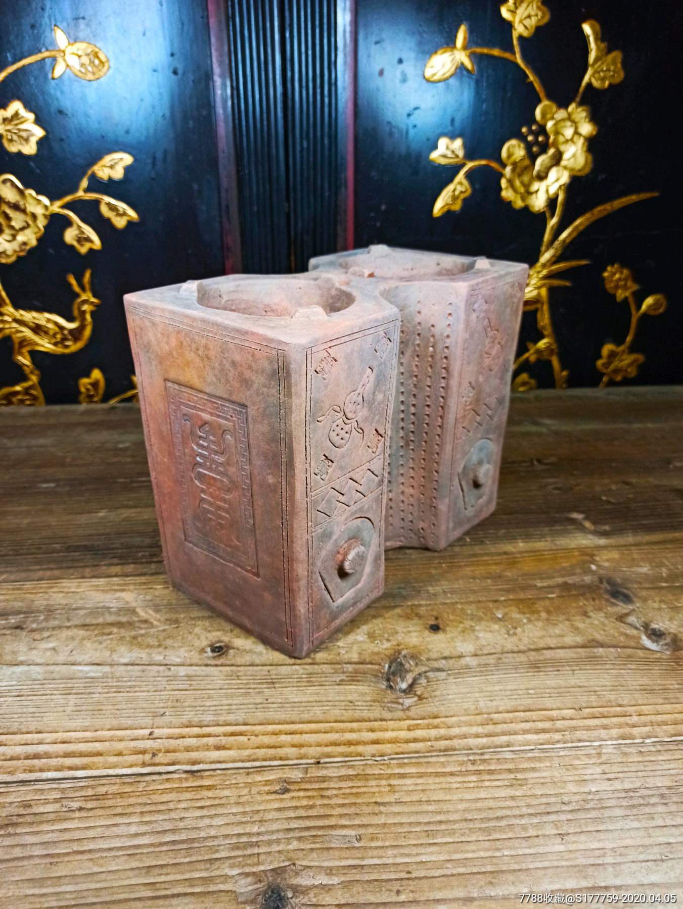 名家手工制作双连炭炉风炉器型独特古朴寿字纹及道家法器纹饰十分难得