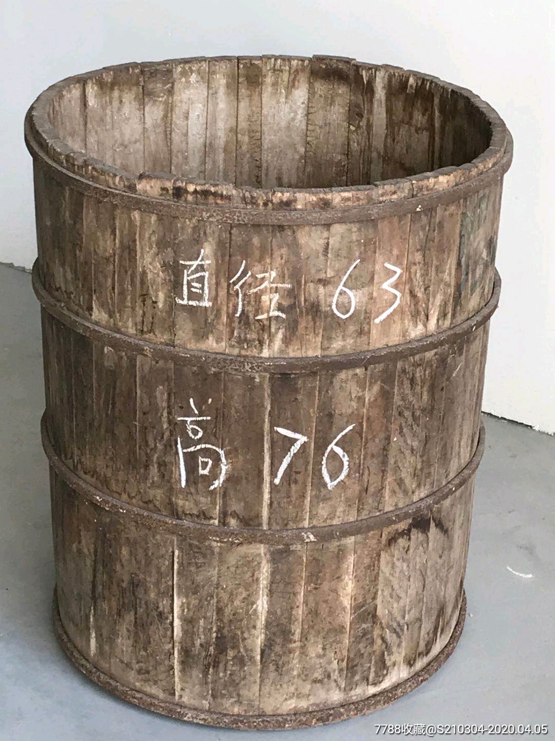 清代精品黄柏木木桶.品相如图,保存完好,完整无修