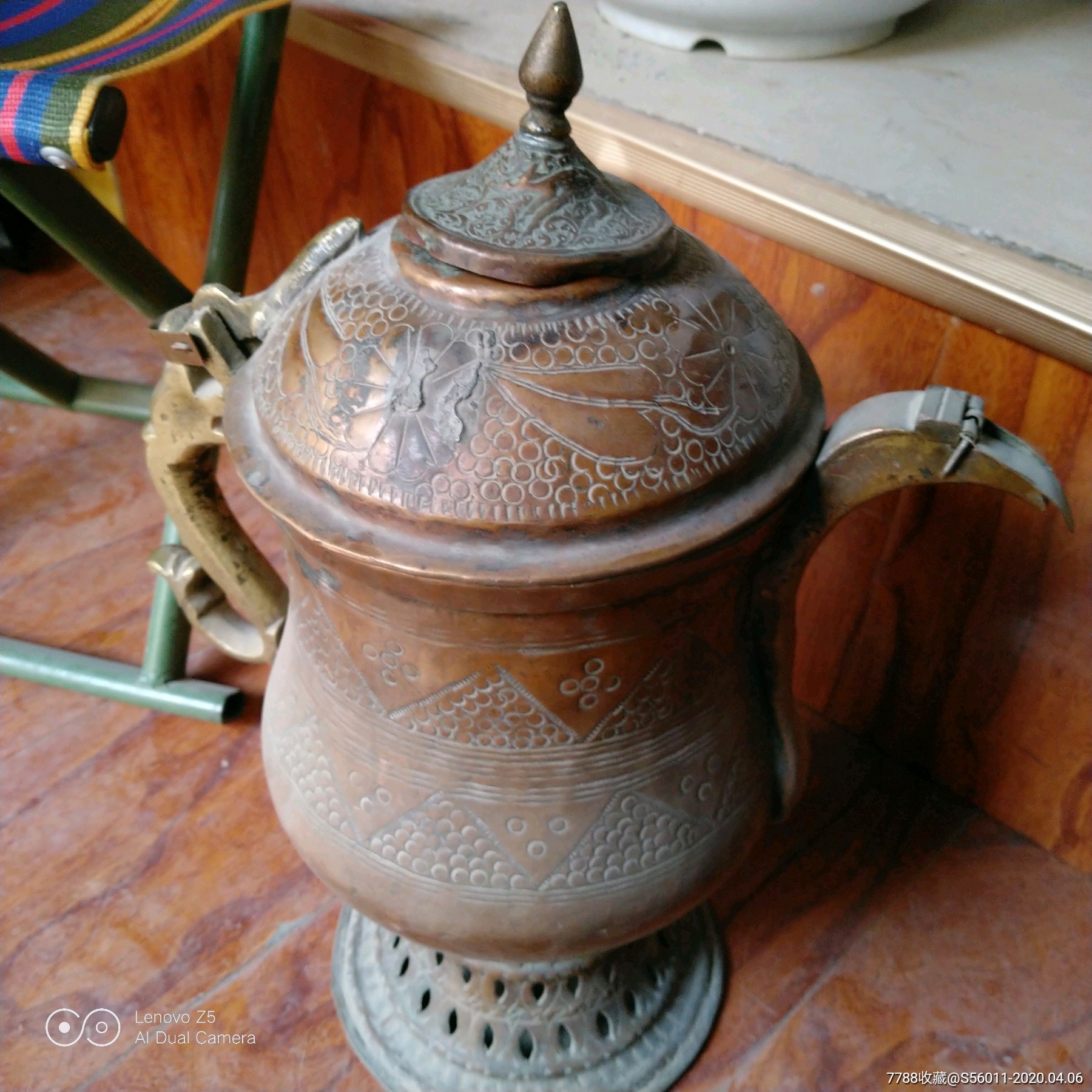 西域风味古老的铜壶