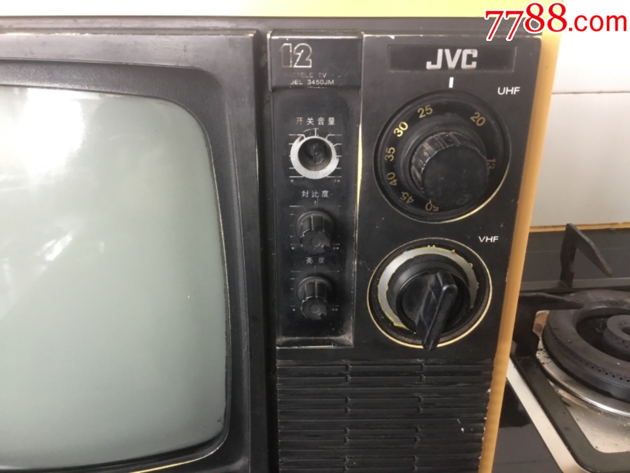 日本jvc12寸黑白电视机