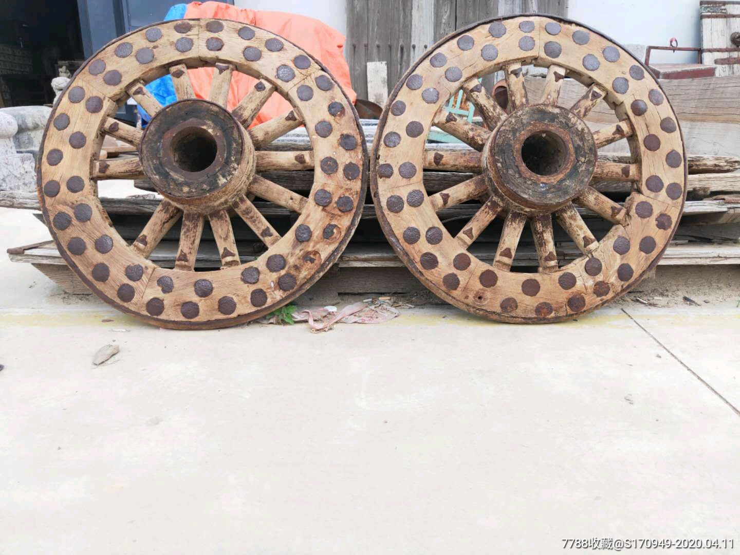 老车轱辘一对7