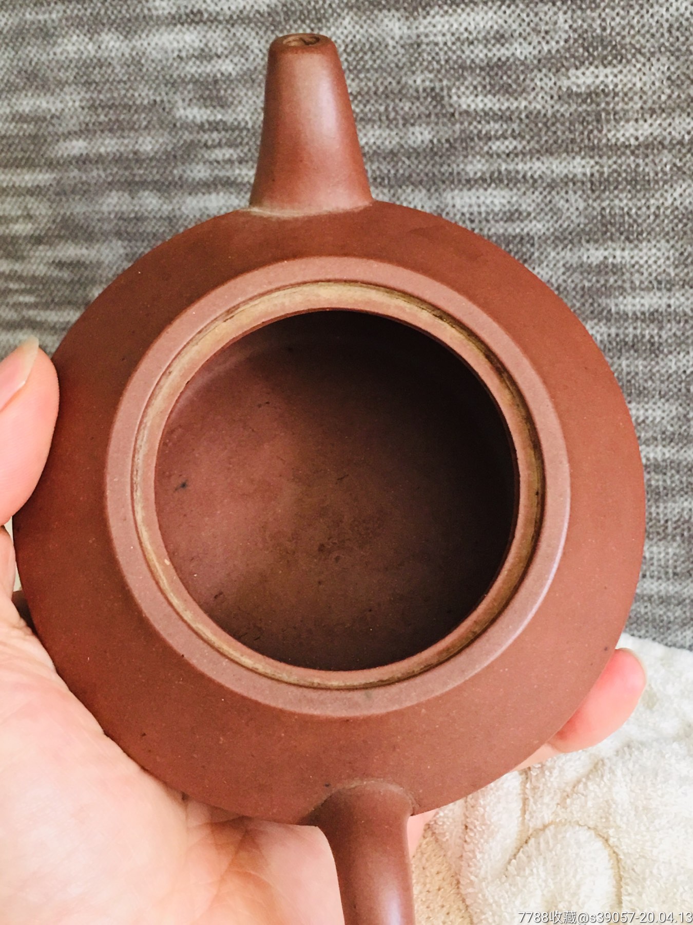 朱可心次子朱小华制60年代精工小汉君紫砂茶壶