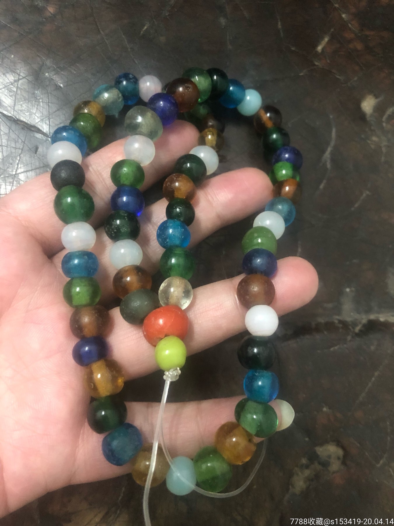 老琉璃珠子60颗几十年老物件民俗老物件包老包邮直径0.8厘米左右.