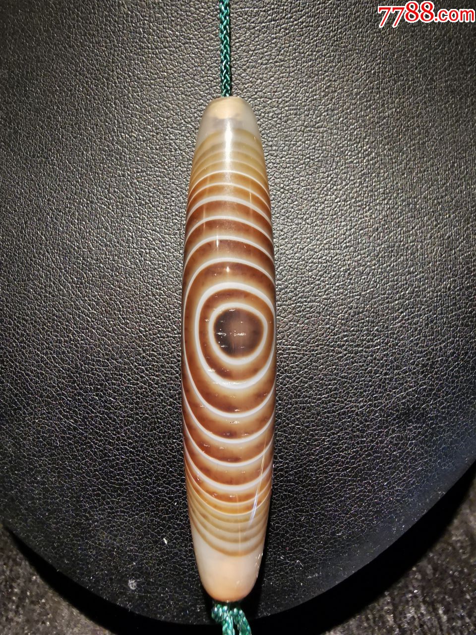 独一无二"秘境之眼"天然天眼天珠,玛瑙玉髓天珠,正中心部位自带黑色