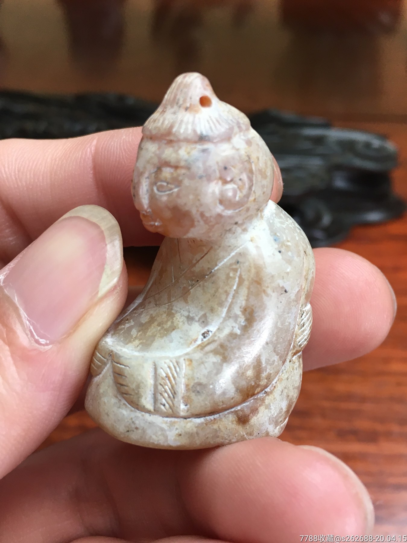 老和田玉青白玉玉贵人挂件