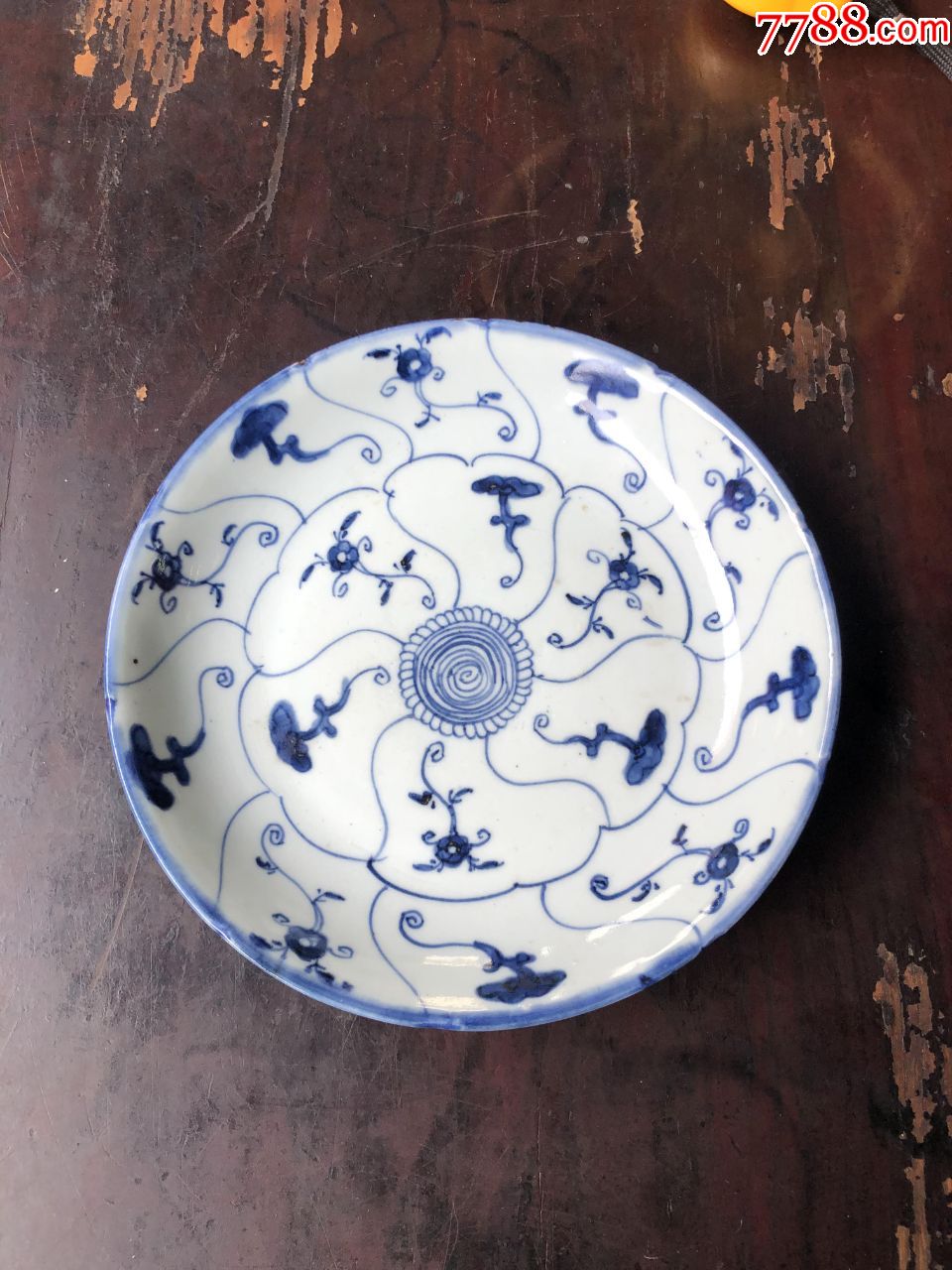 清代青花灵芝盘