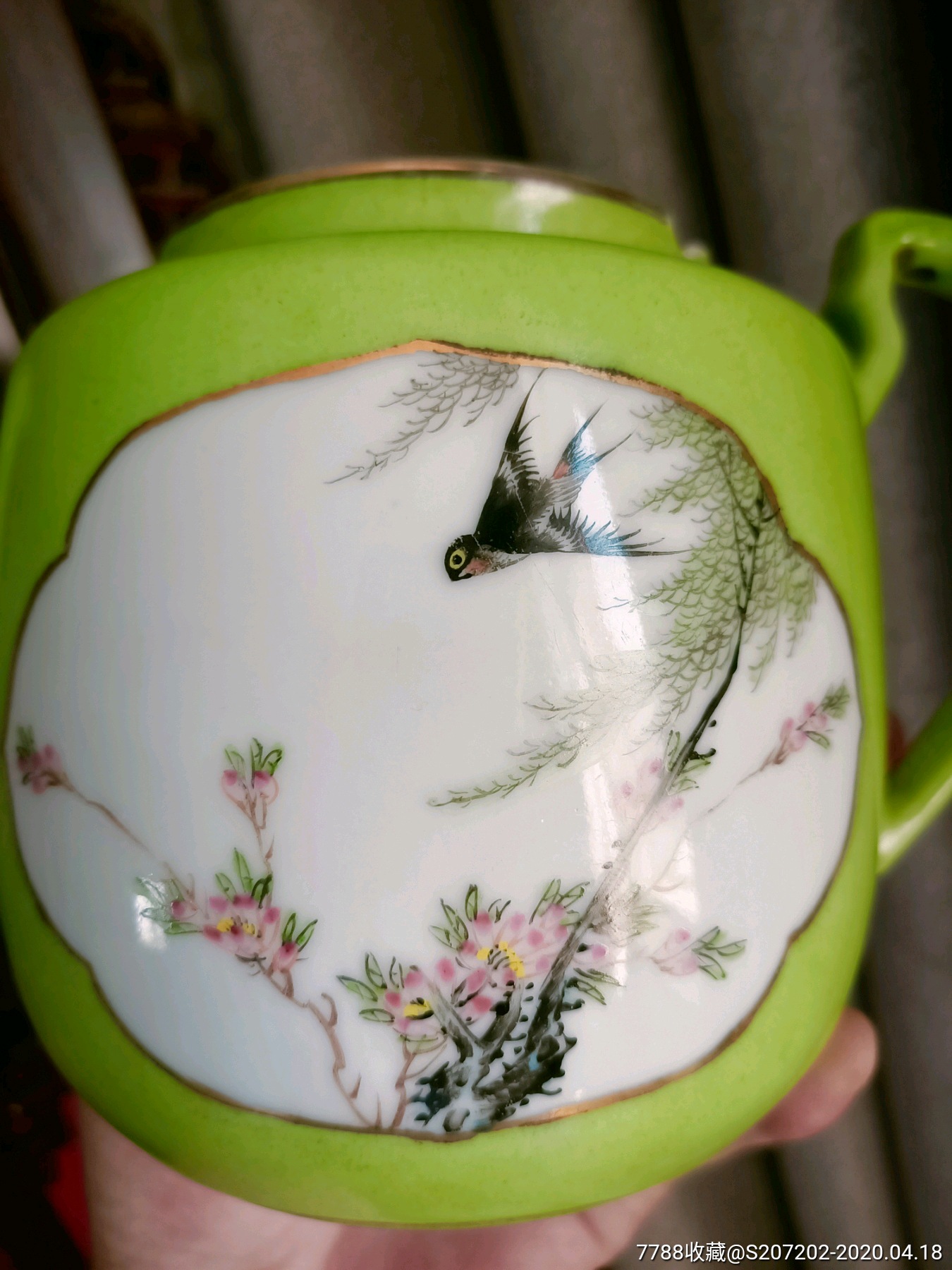 民国小官窑杏林春燕茶壶,赠送瓷,*队赠送