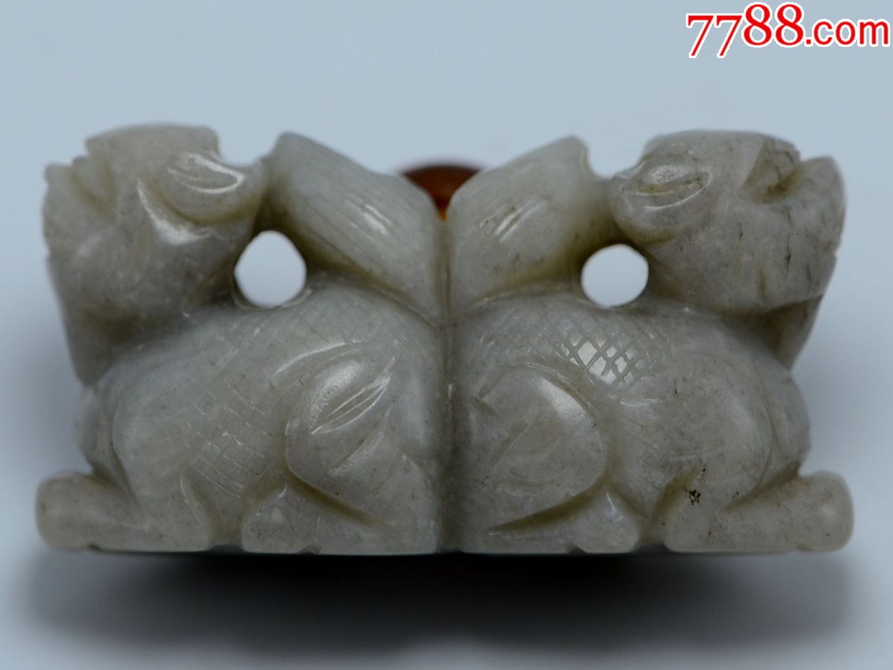 老和田玉瑞兽挂件对尾老玉佩饰