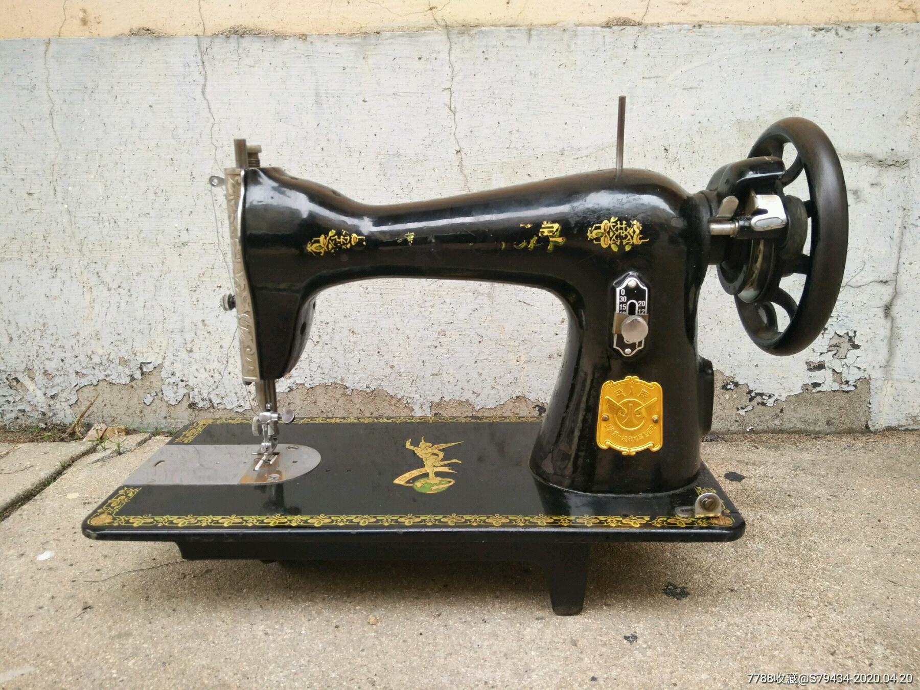飞人牌缝纫机机头上海第一缝纫机器制造厰地球单飞人图案漂亮稀少