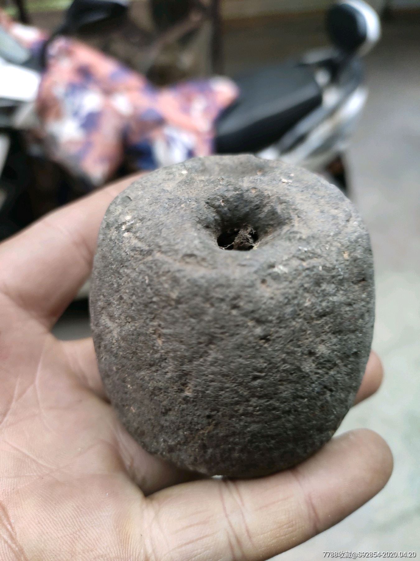 明代锭钮型石权