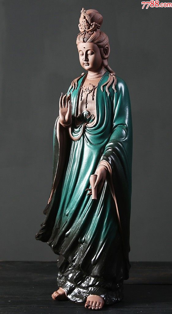 观自在菩萨陶瓷塑像