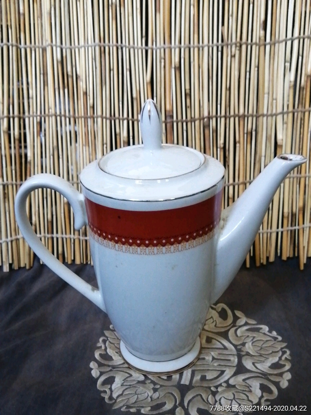 中国博山款出囗创汇期茶壸,茶壶,握把茶壶,八十年代(20世纪),瓷器