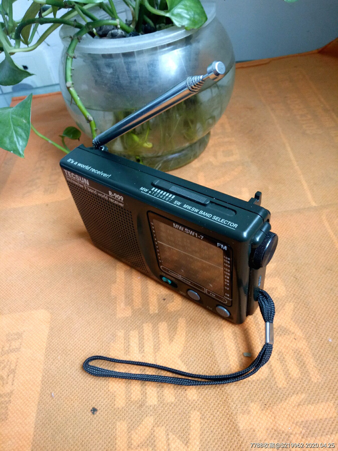 德生收音机r-909