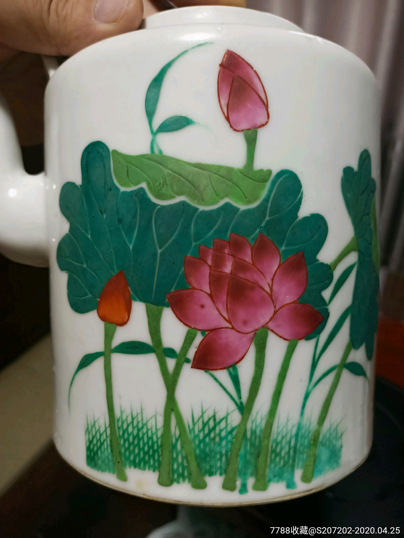 古玩瓷器民国时期戴裕成荷花茶壶提梁壶品相看图身体没事,炸底嘴耳朵