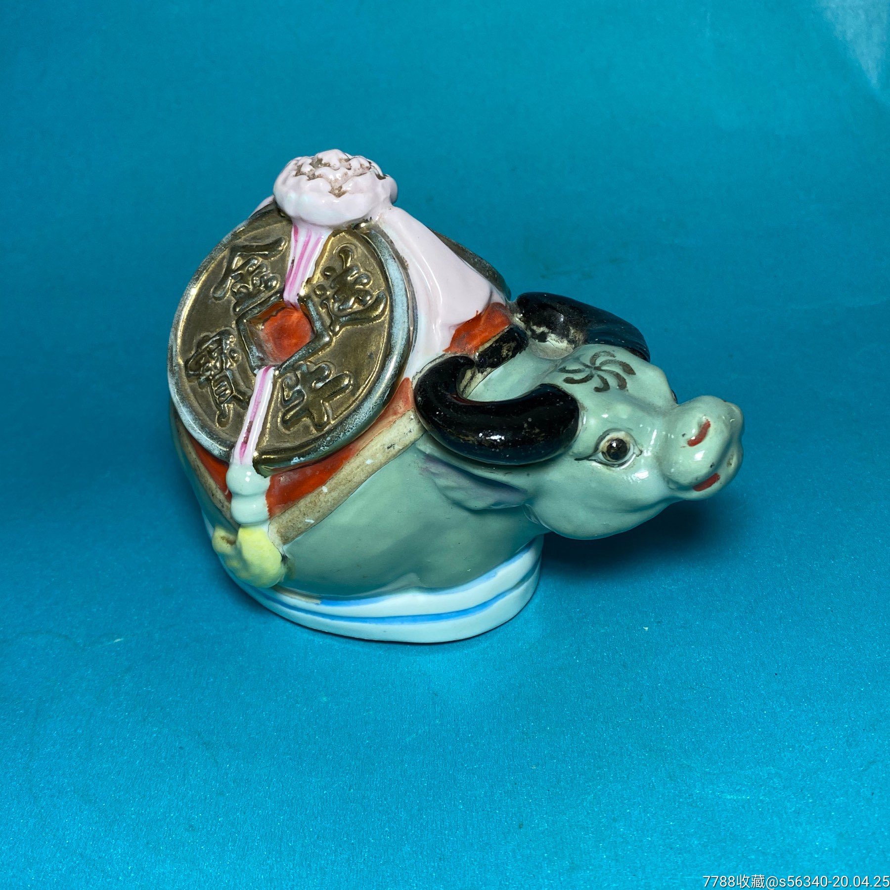 彩绘瓷金钱牛存钱罐早期潮汕枫溪瓷储钱罐储蓄罐