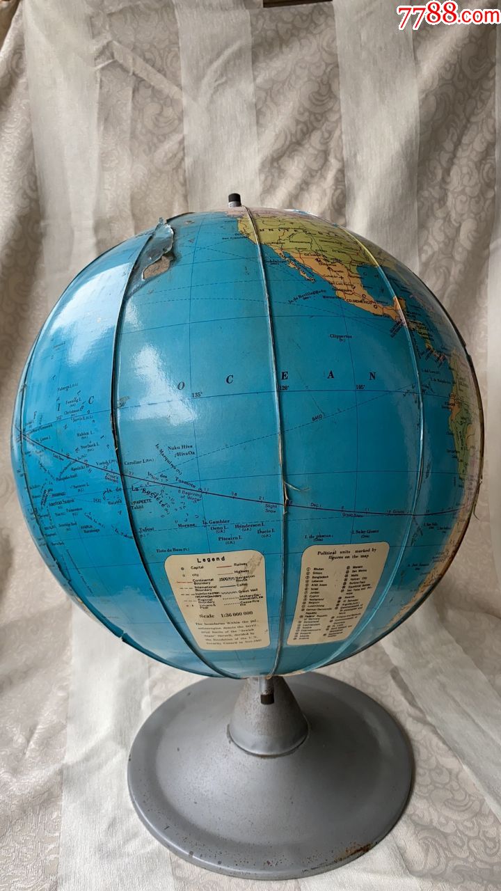 大地球仪{全英文}