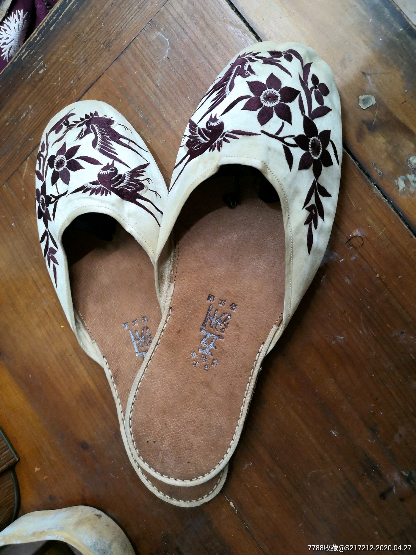 民国时期男士喜鹊登门拖鞋