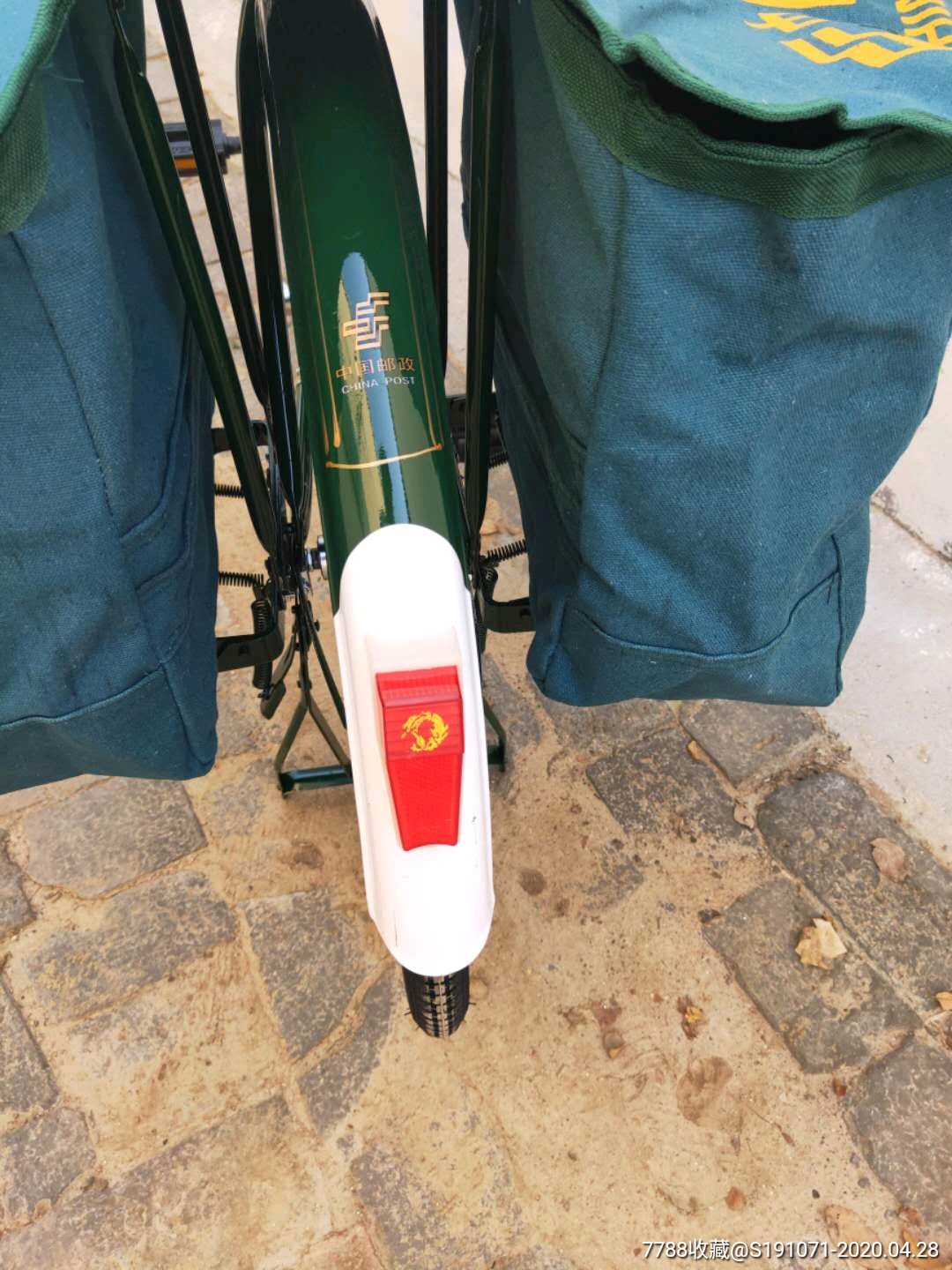 九十年代天津西站库存邮政自行车,保存完整品相一流,正常使用