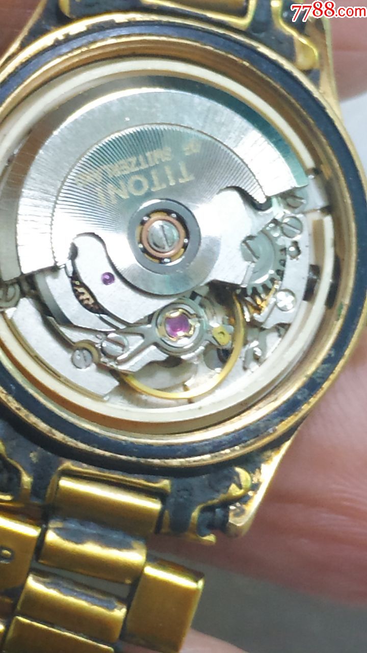 2671精磨机芯女款梅花(走时日历都好使)_手表/腕表_第11张_7788钟表