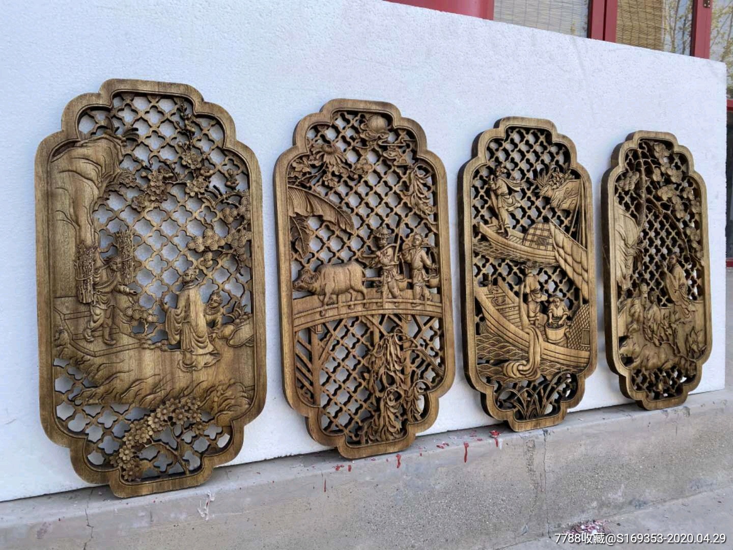 香樟木:渔樵耕读一套,雕刻精细美观,人物栩栩如生,适合装饰装修搭配.