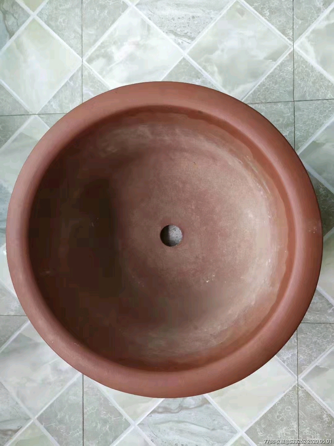 宜兴方圆紫砂盆小石刻