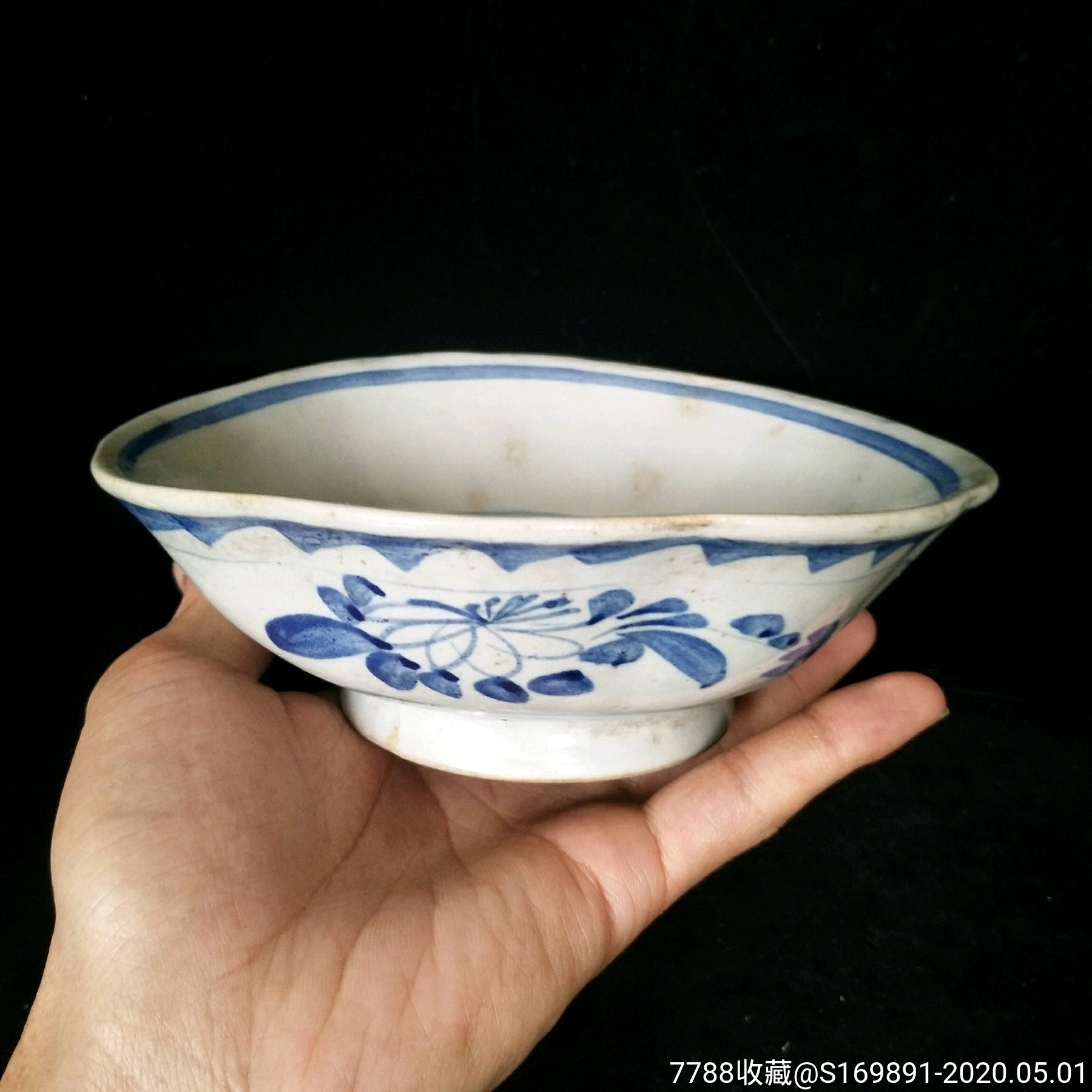 民国青花瓷八角碗