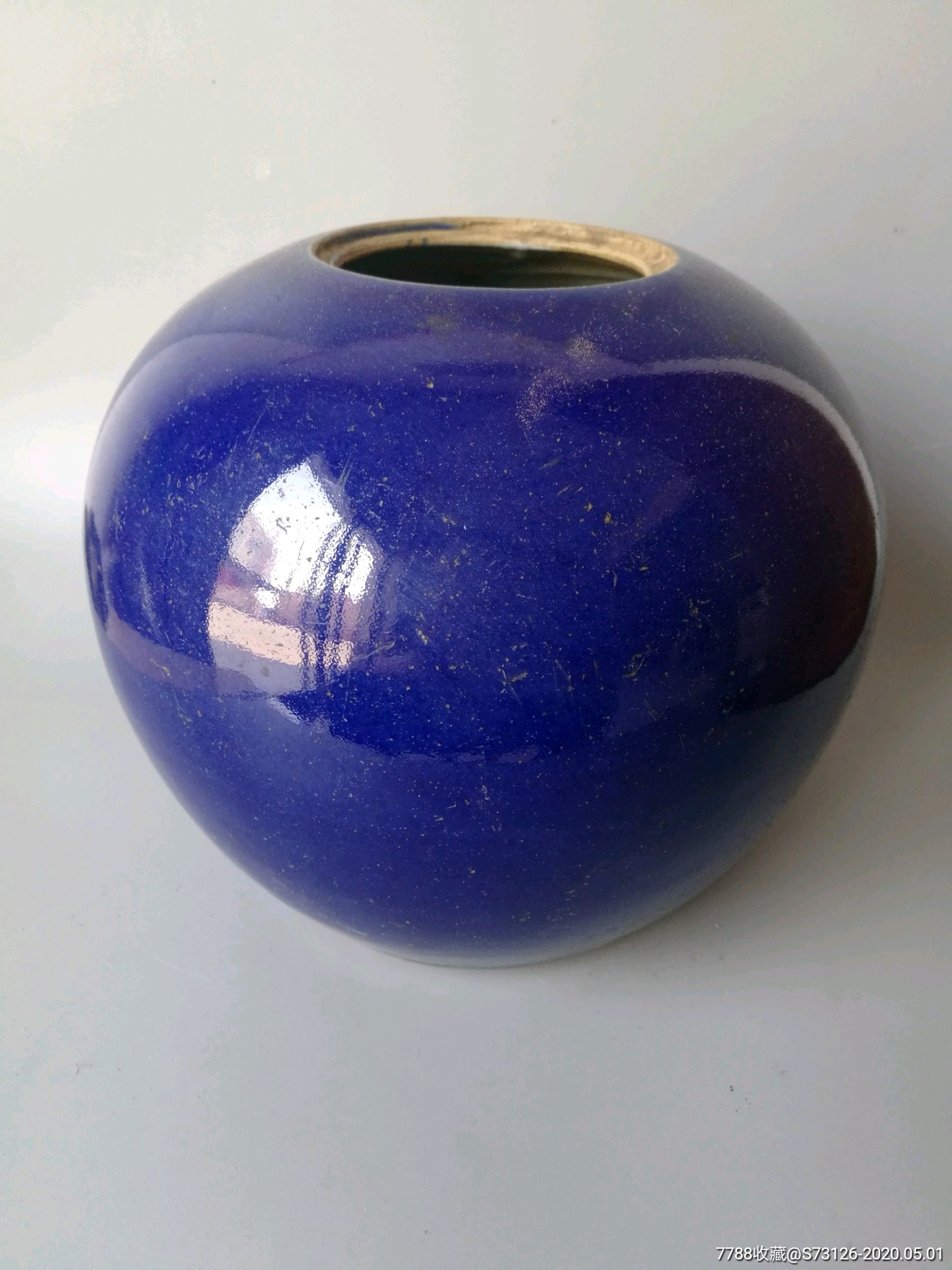 清三代祭蓝釉大罐