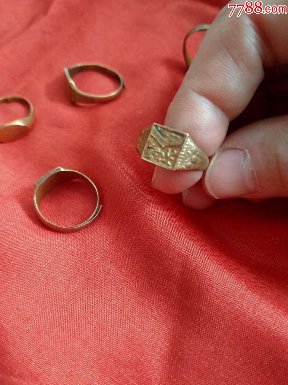 铜戒指5个