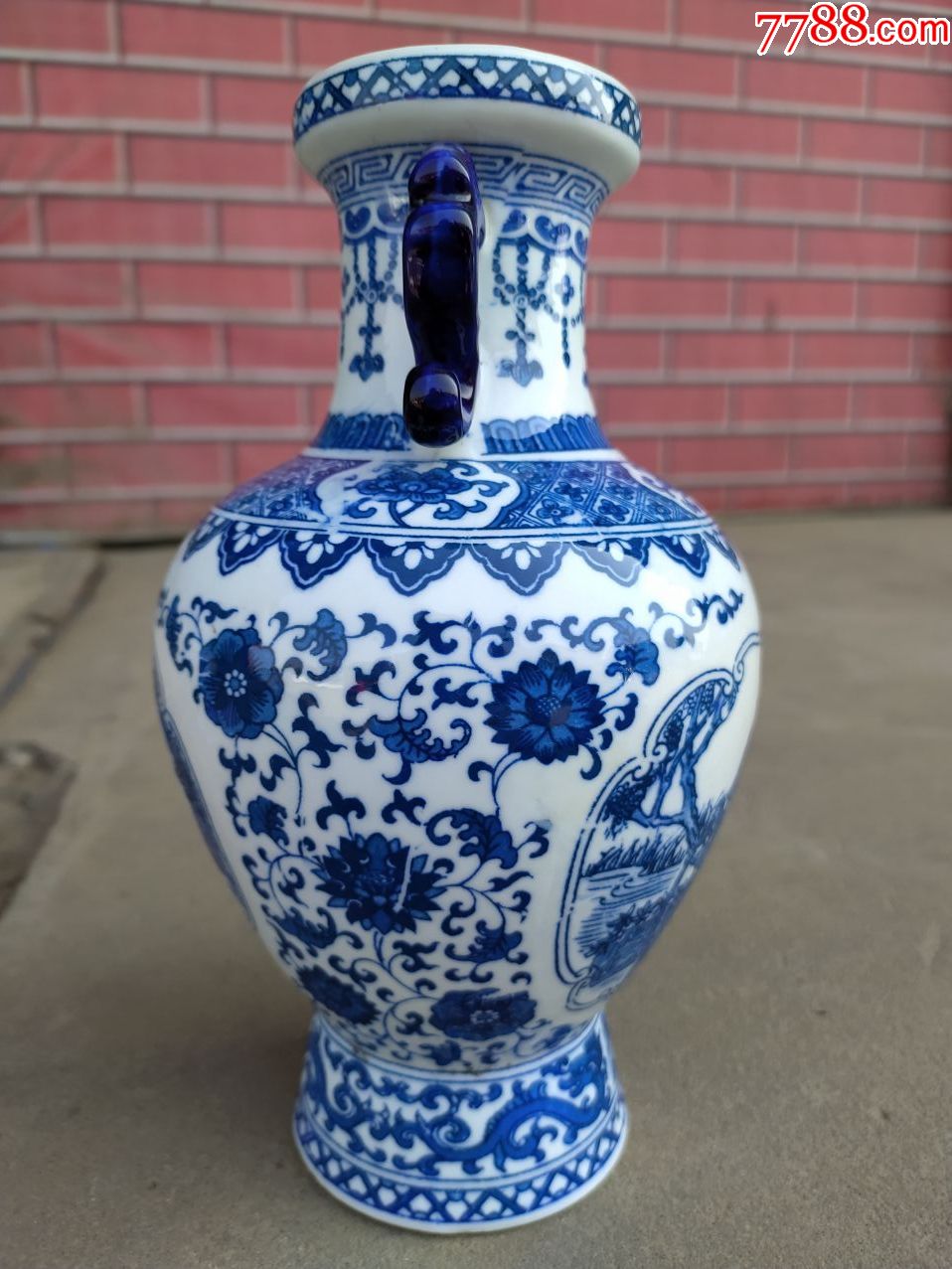 西施浣纱汾酒酒瓶,高22厘米