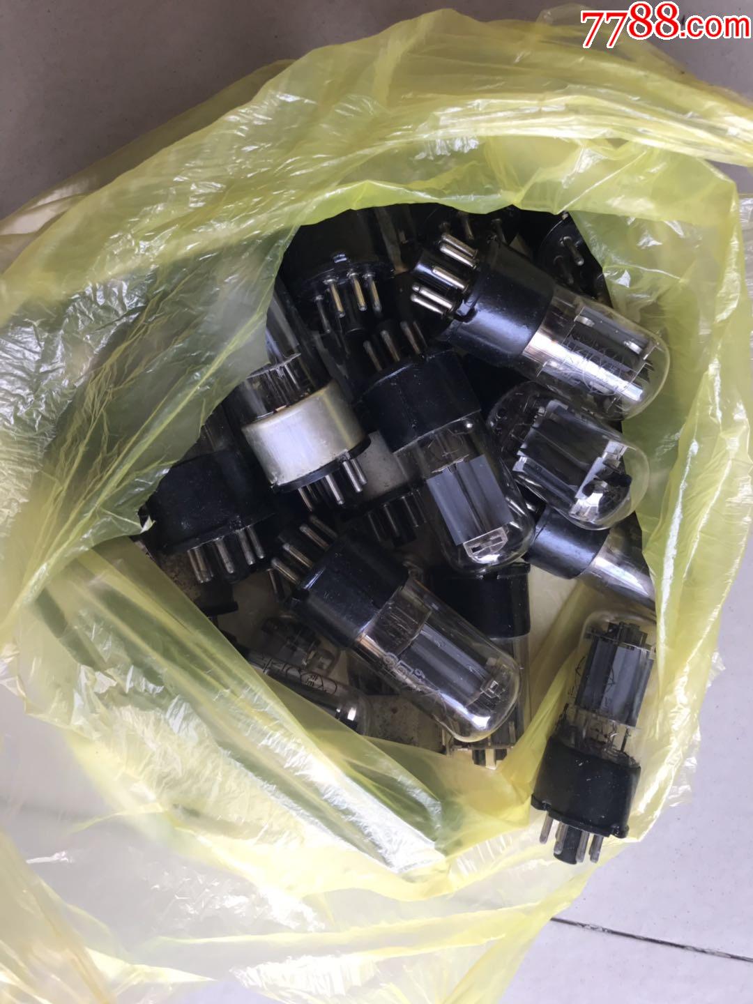 双排字(6n7p,6h7c),61年南京牌电子管