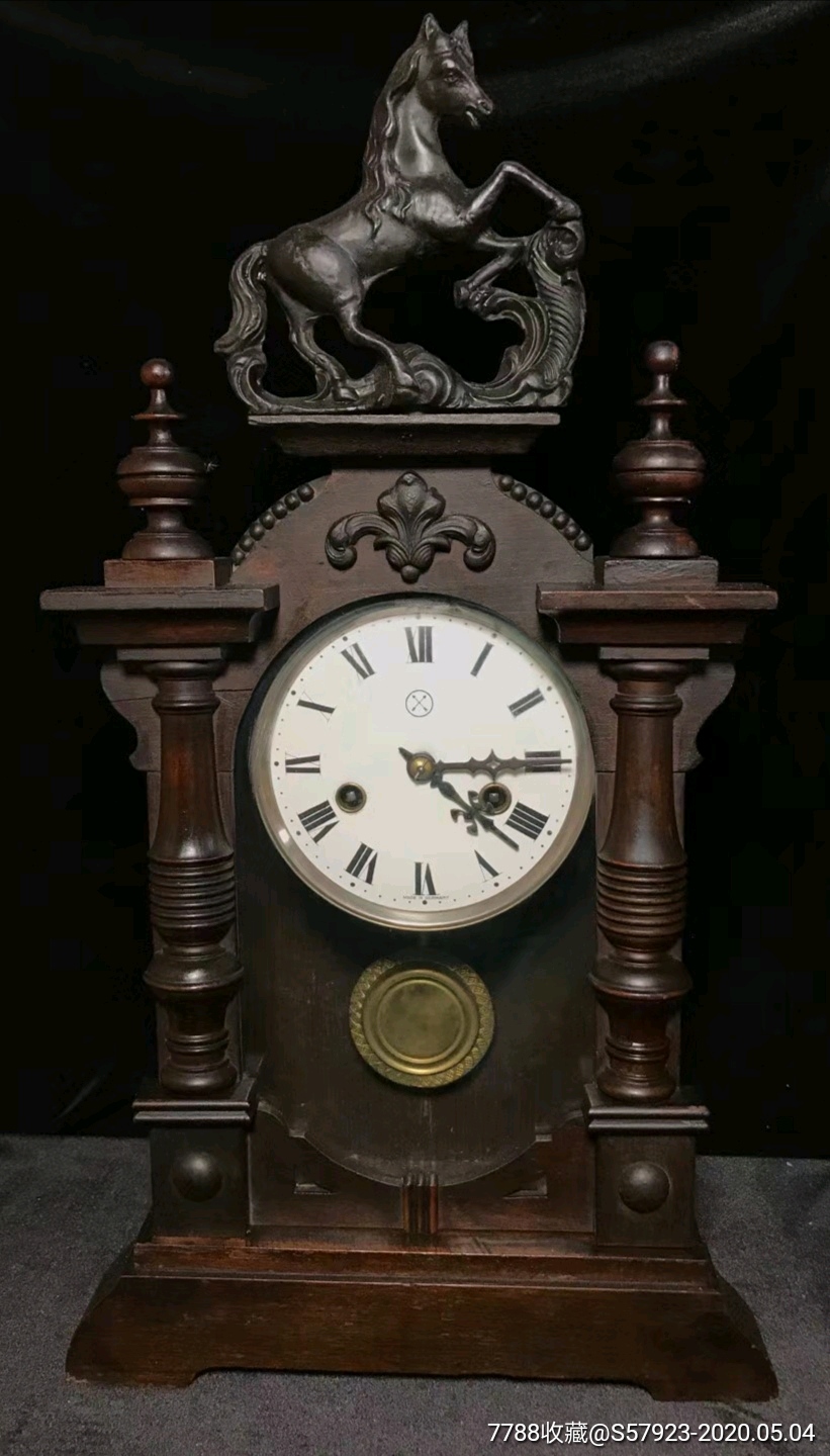 德国双箭瓷盘座钟