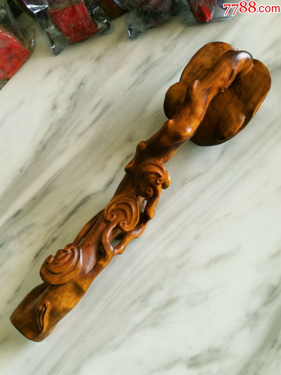 黄檀木手工雕大如意252g(文革前旧物件,品相完美)