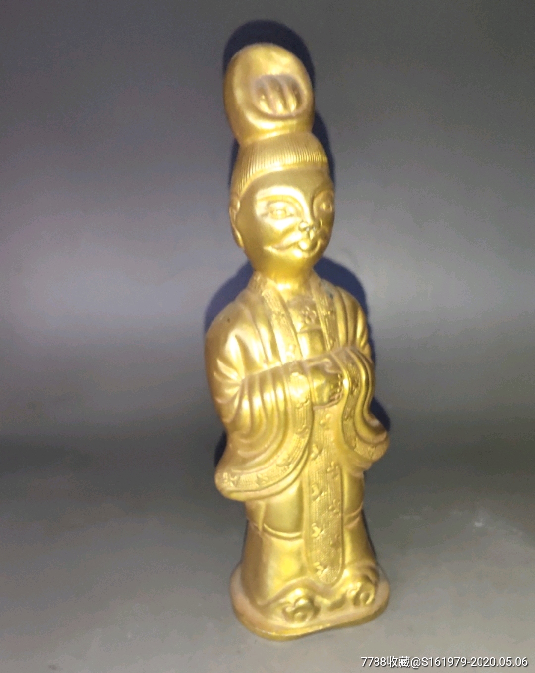 首饰一些￥300五品以下99铜丝章一对￥300五品以下99铜香炉￥150