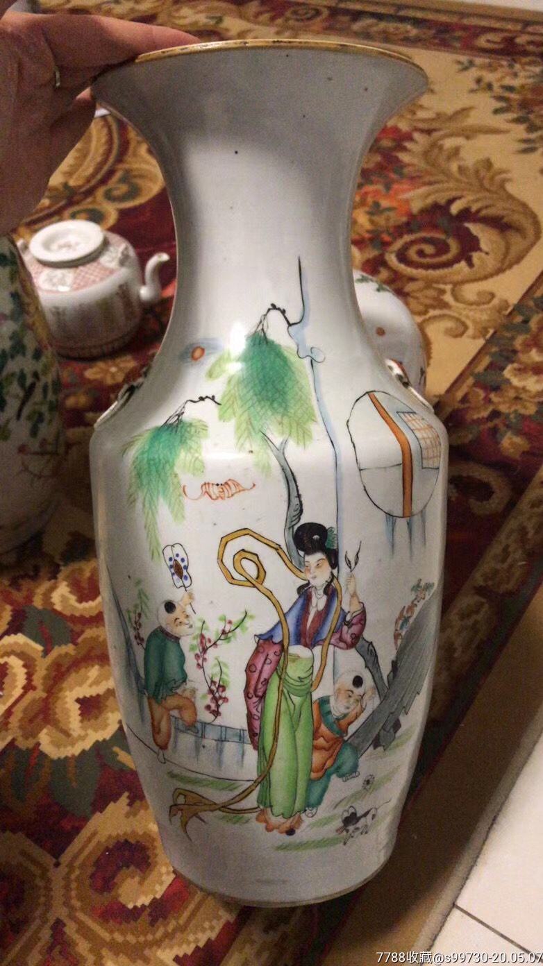 民国粉彩欢天喜地大瓶