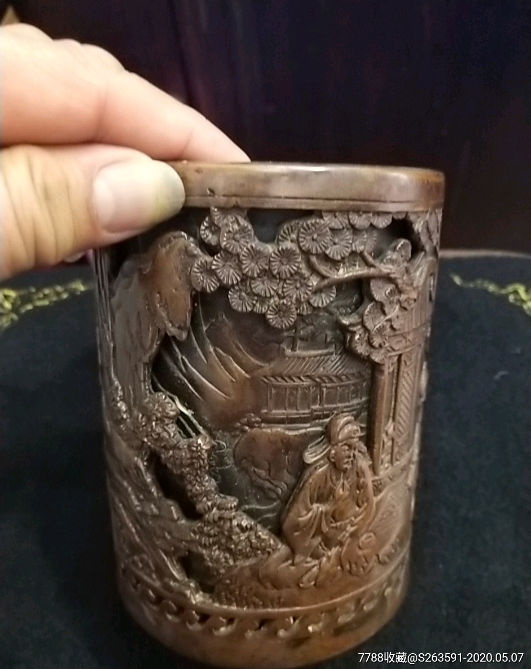 紫铜精细两层工笔筒