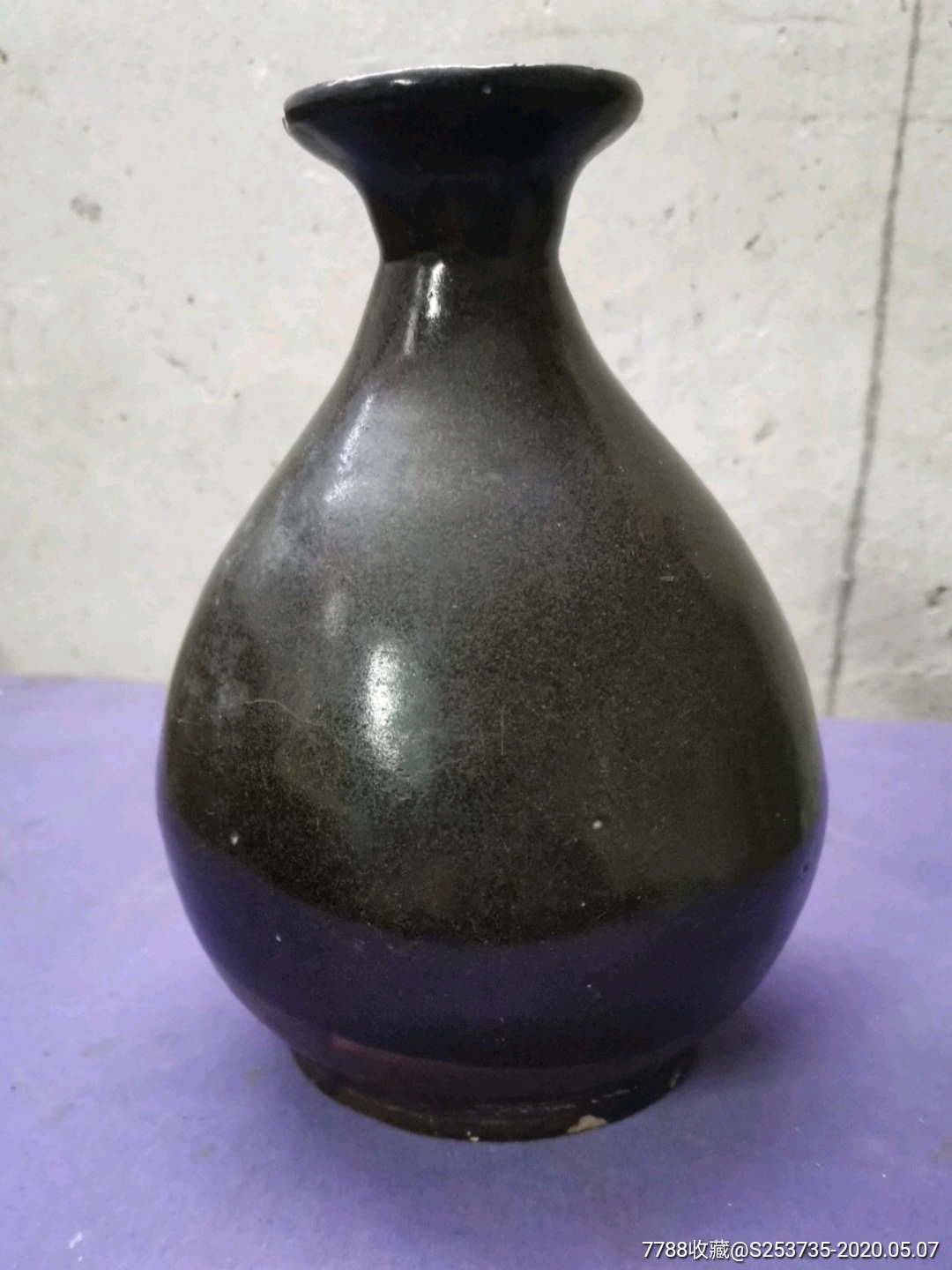 黑釉玉壶春瓶
