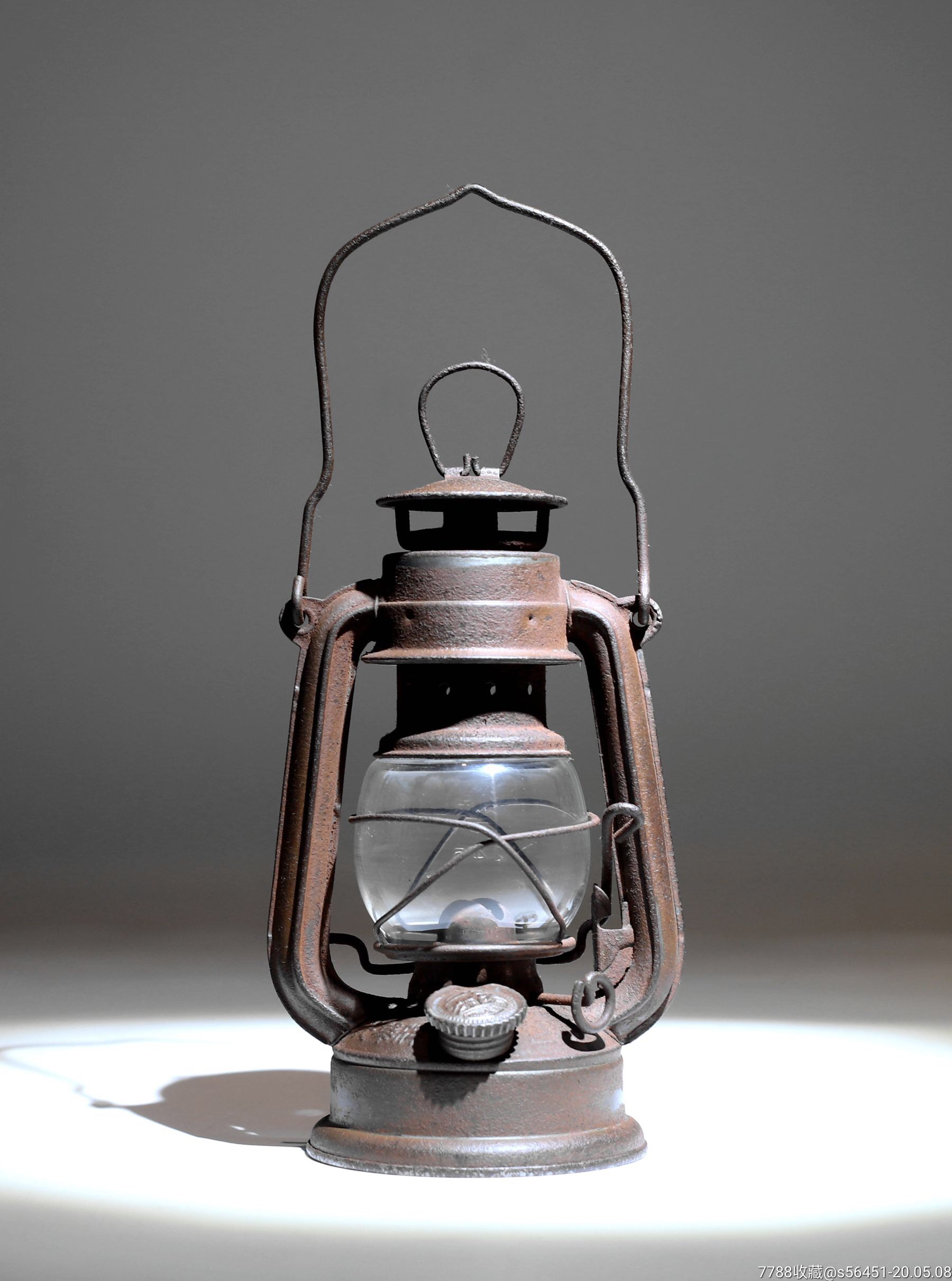 民国"光华"牌袖珍小马灯