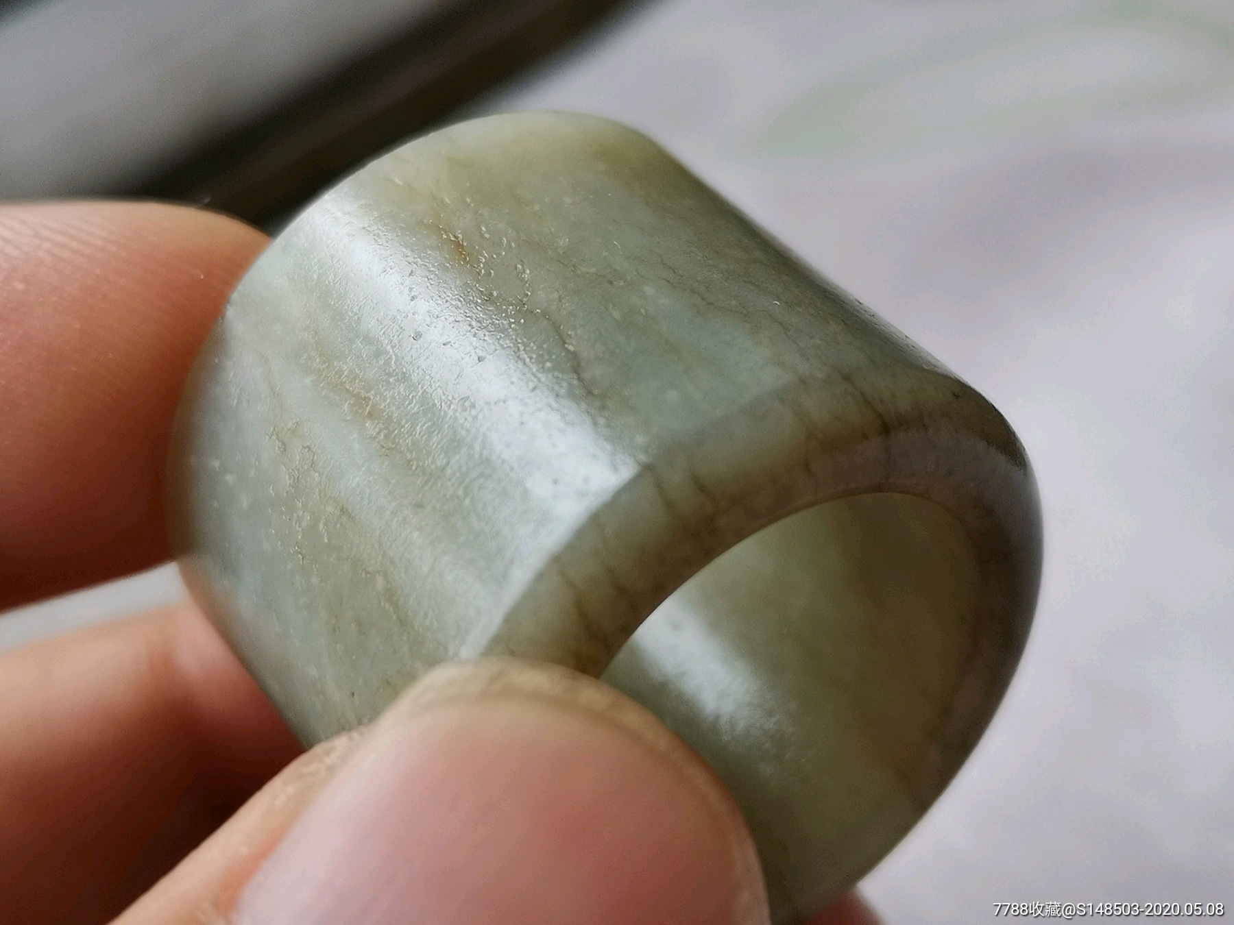 清代牛毛沁和田玉扳指