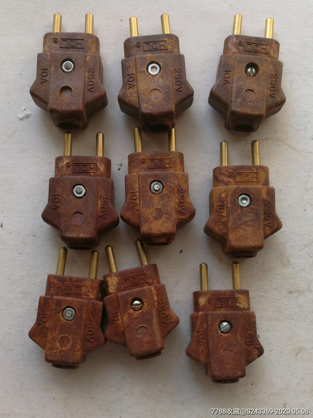 老式15a胶木插头9个合售