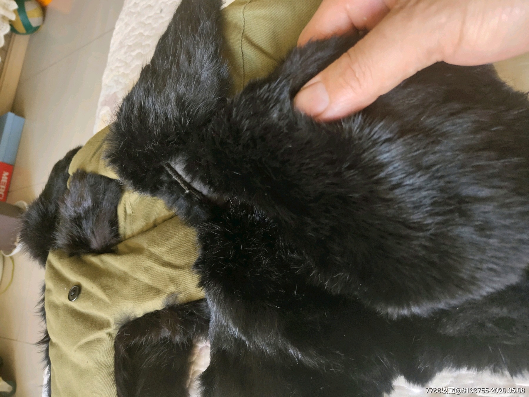 黑色獭兔毛帽子