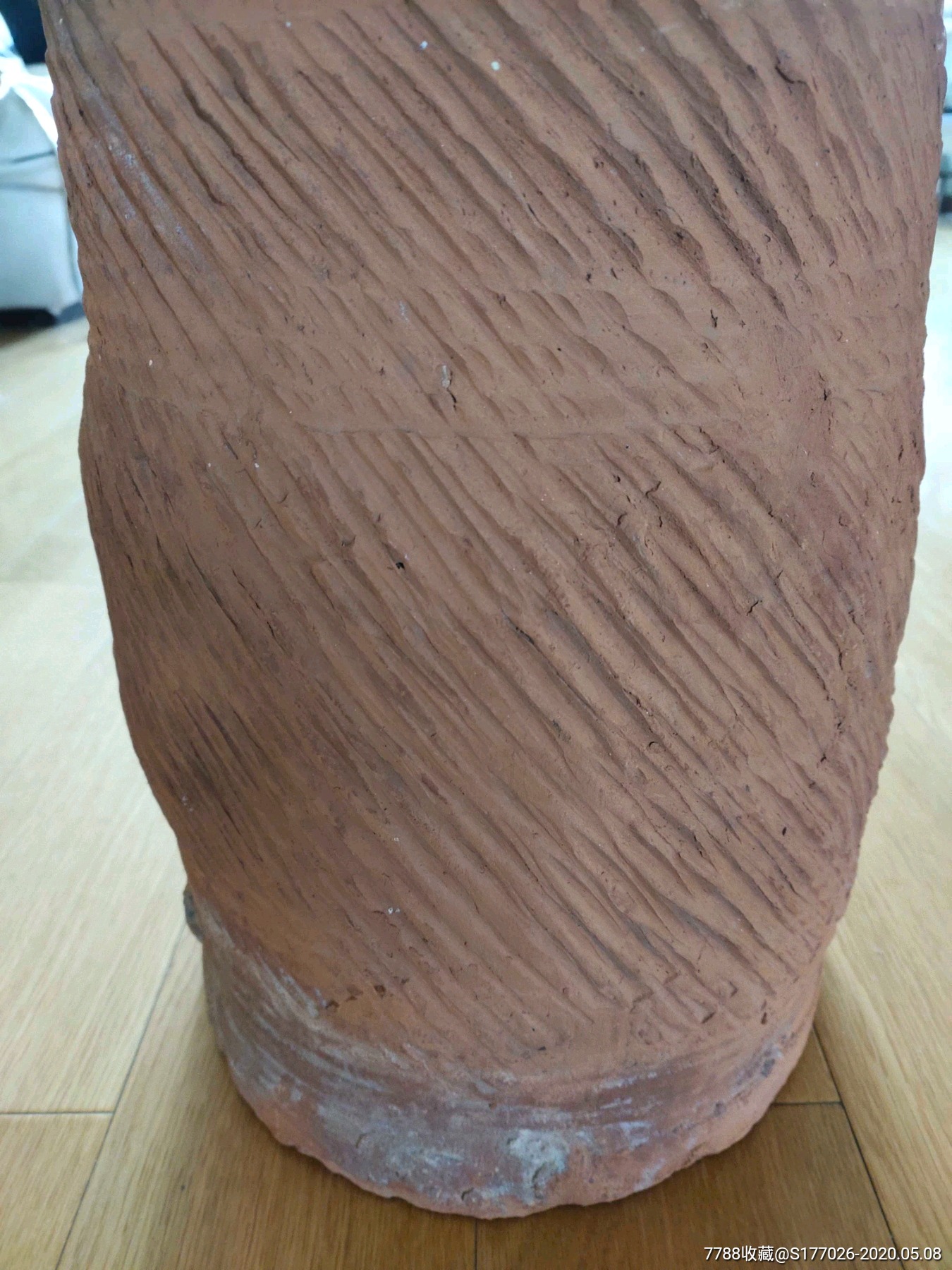 汉代红陶直筒绳纹缸好品