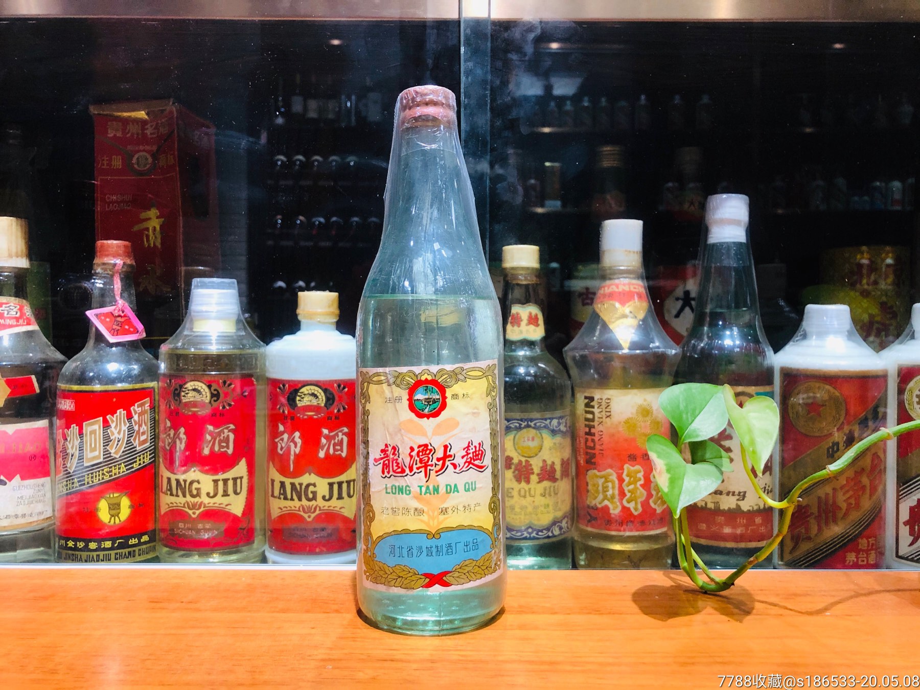 三龙潭白酒图片