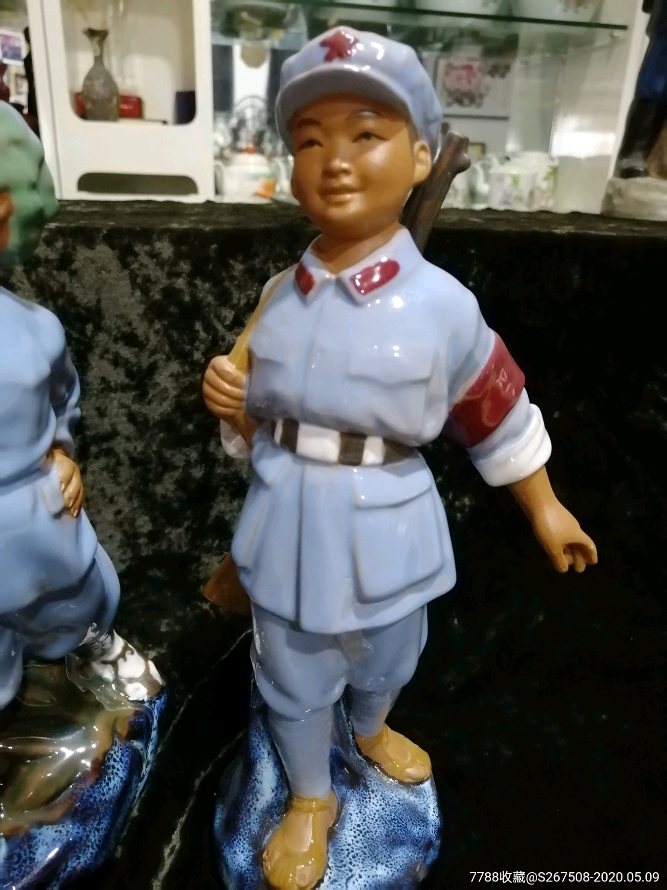 陶瓷人物潘冬子一对