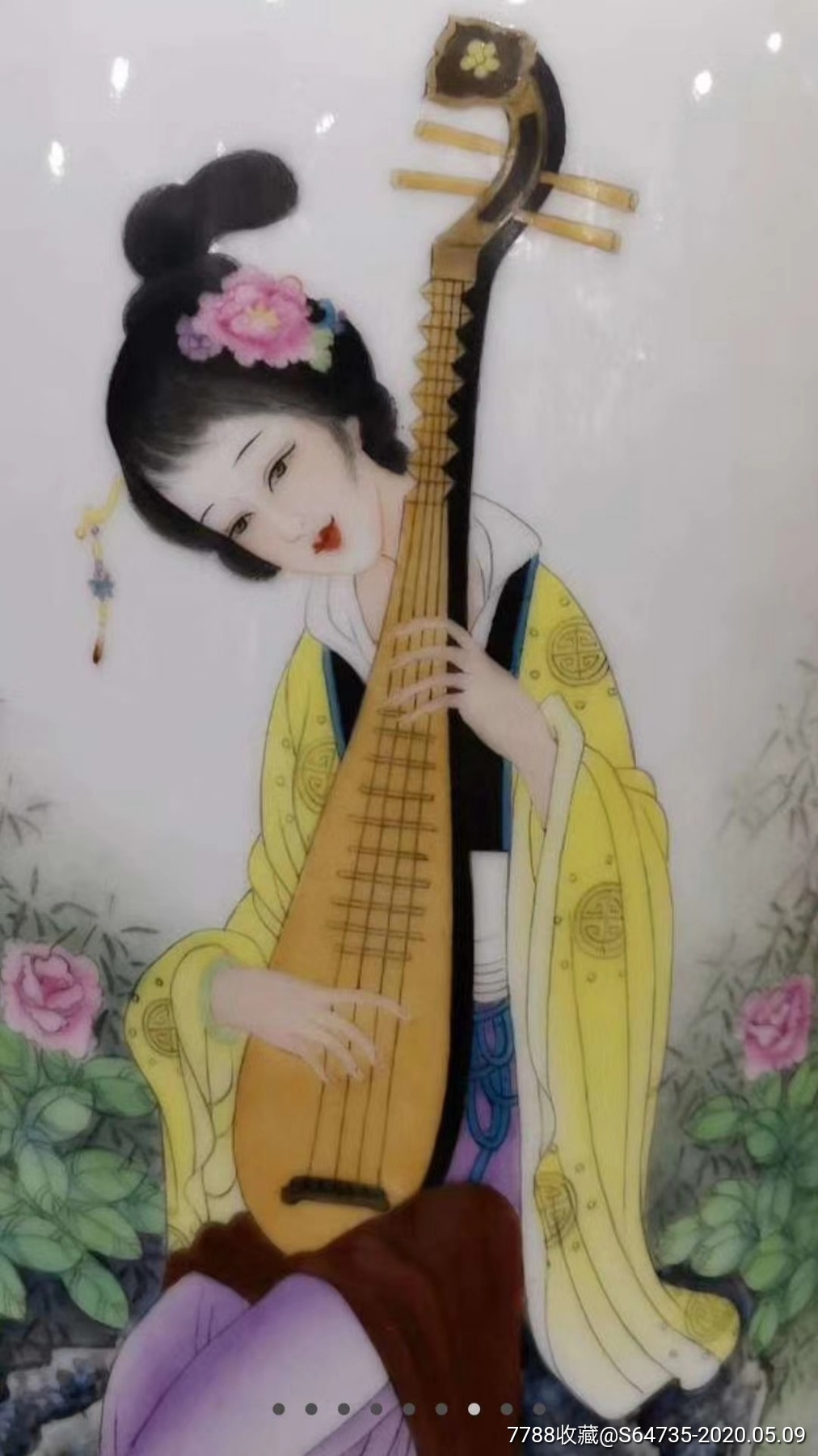 细路仕女弹琵琶赏瓶一对