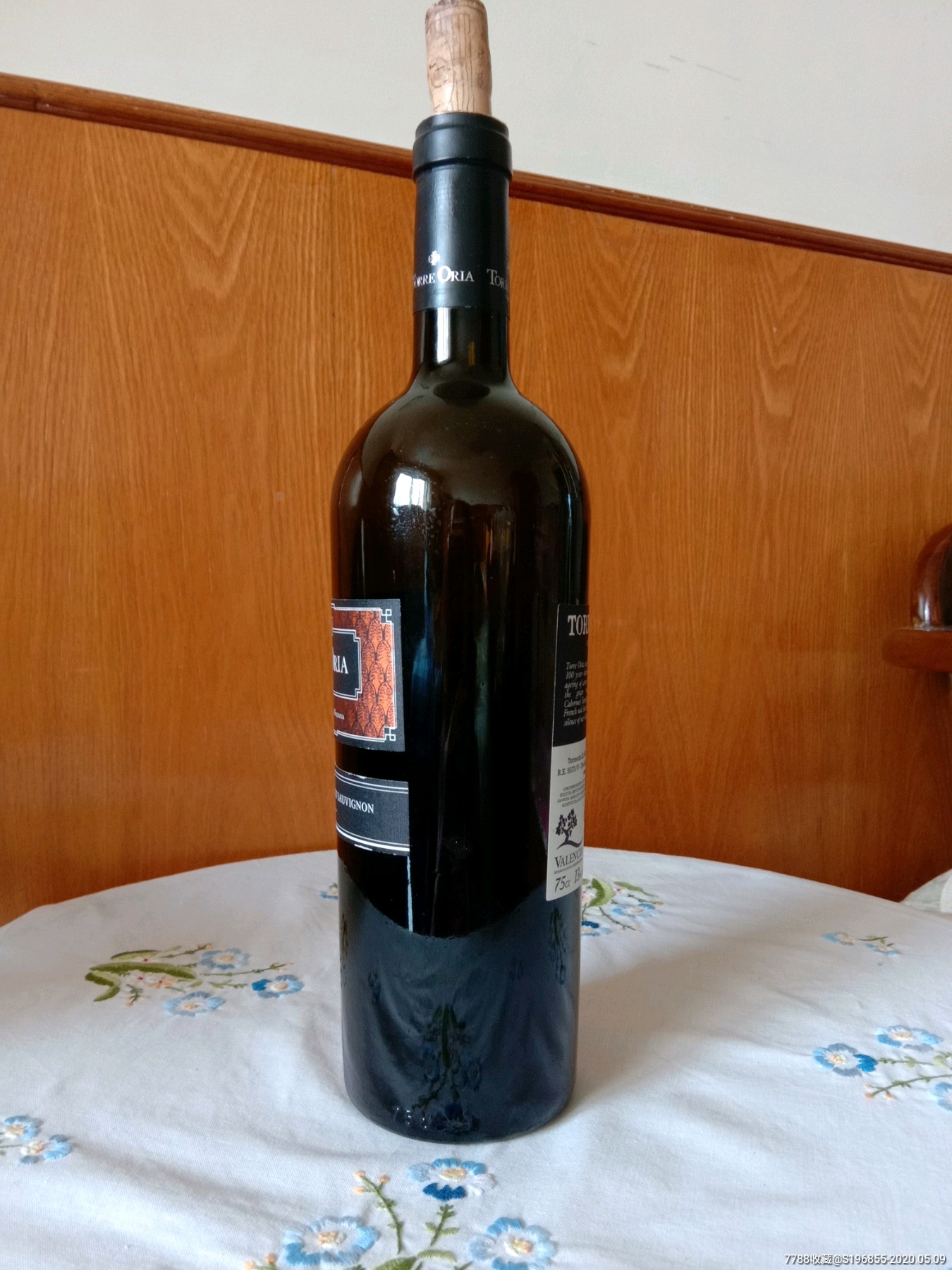 西班牙torreoria红酒瓶