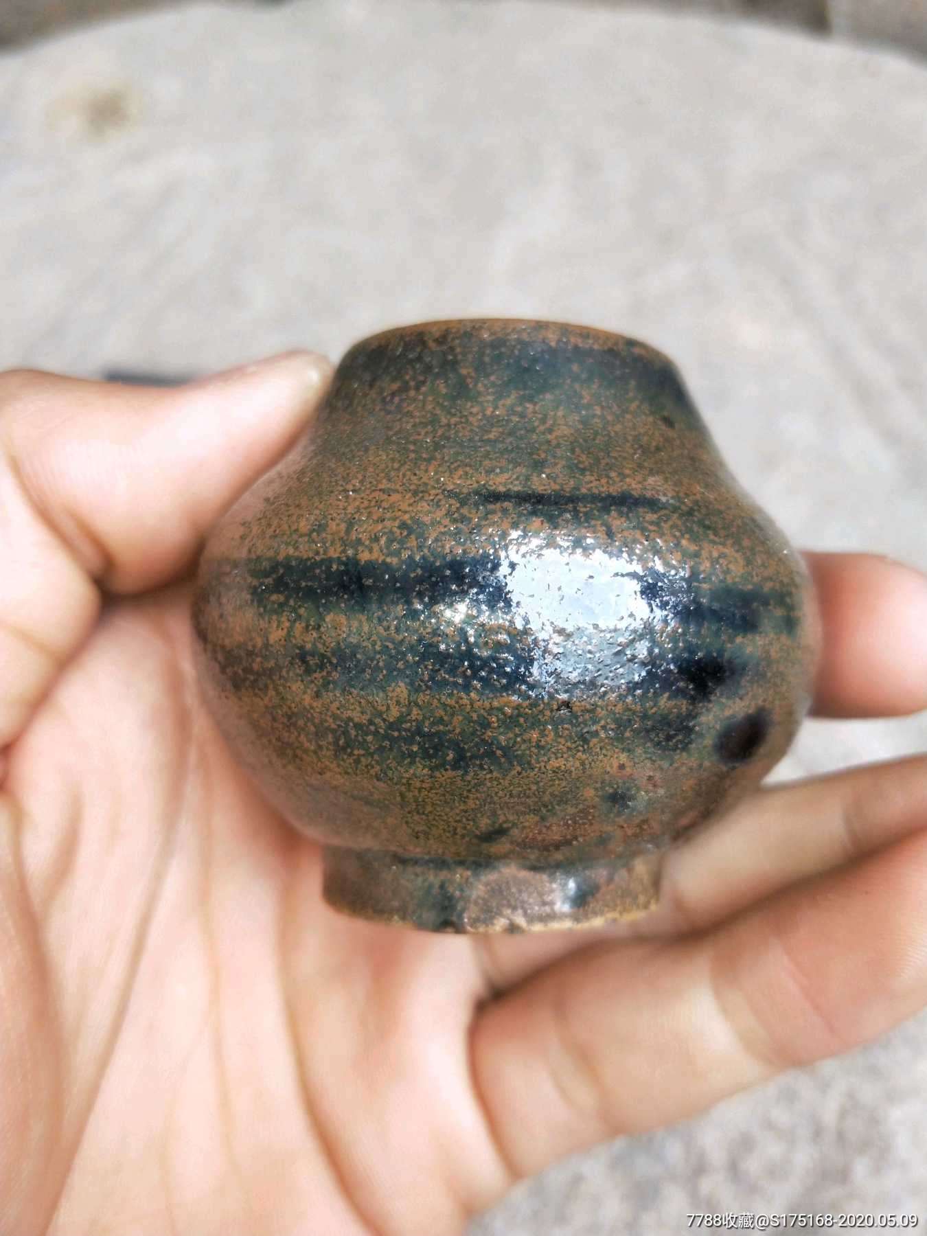 精品老窑瓷鸡心罐