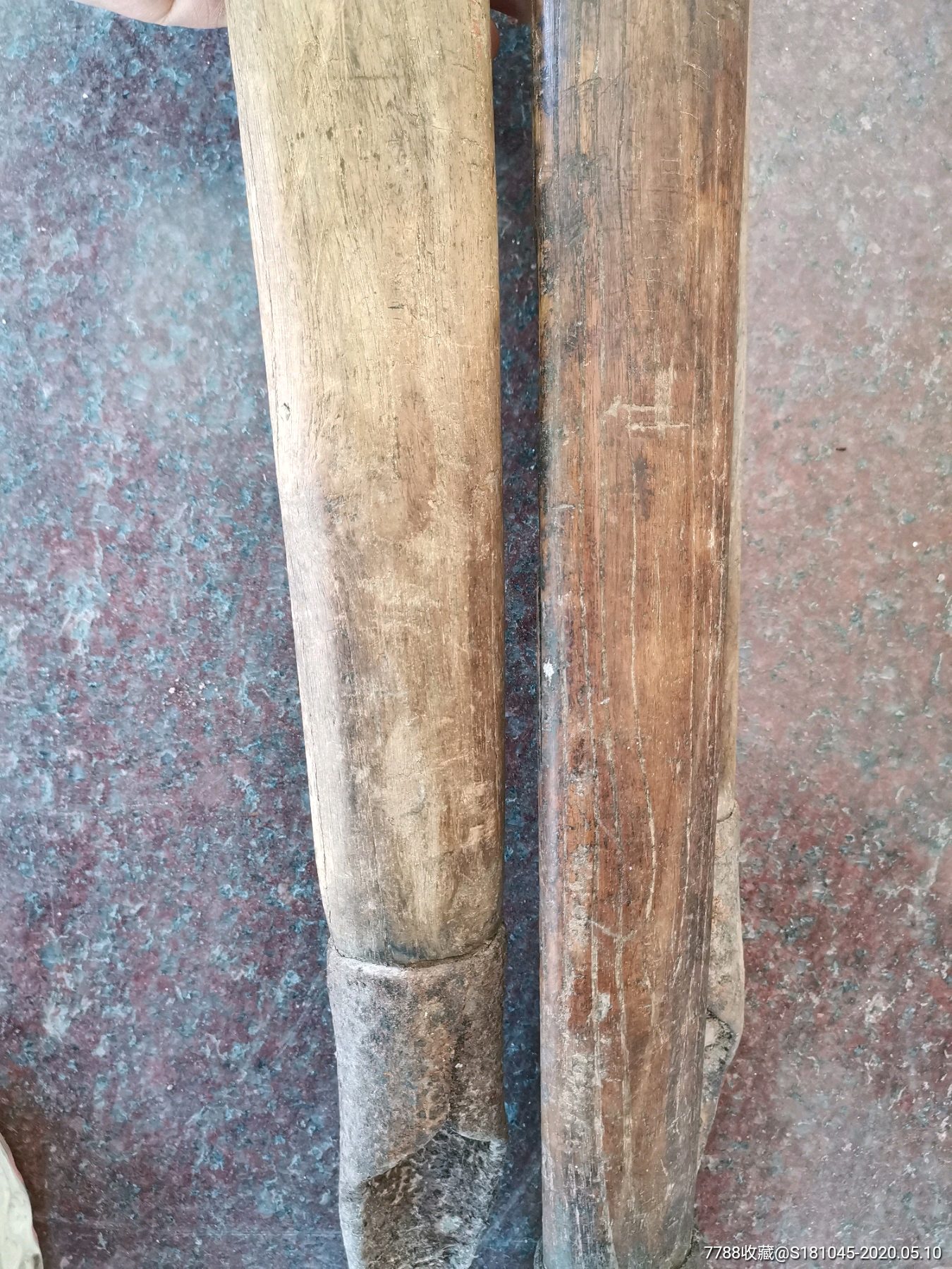 品相包浆好的铁尖扁担三根